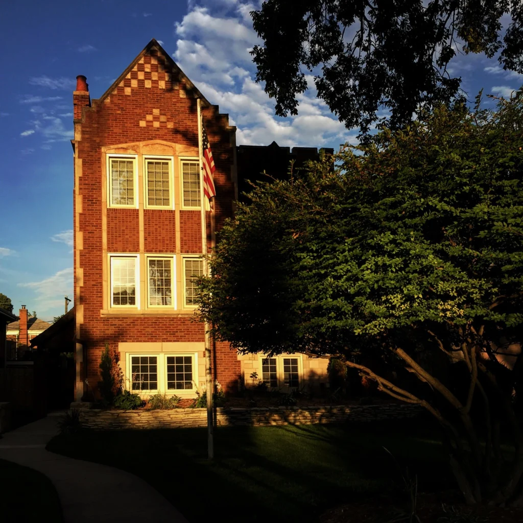 The Bonnie Brae apartment, eight blocks north