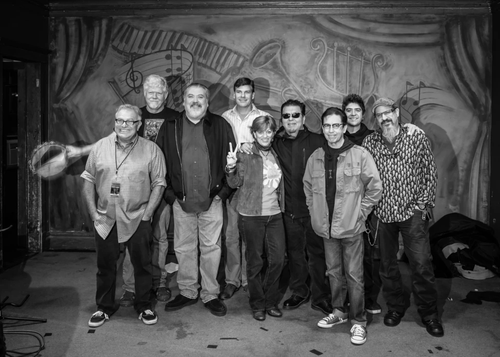 Los Lobos